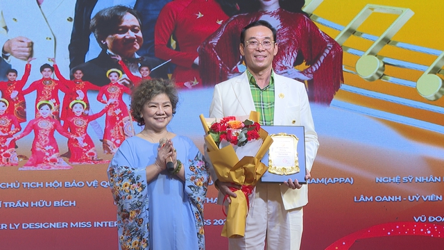 Thời sự trưa HTV ngày 6/5/2026 | Nhận diện đúng, xử lý sớm vi phạm trong Đảng - Ảnh 2.