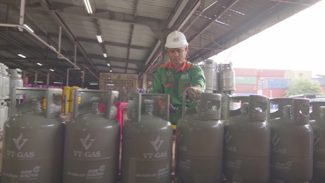 Thời sự trưa HTV ngày 1/6/2026 | Giá gas tháng 6/2026 điều chỉnh tăng - Ảnh 1.