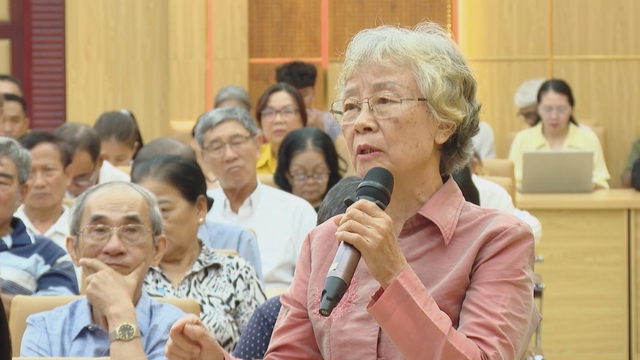 Cử tri phường Vũng Tàu kiến nghị tháo gỡ vướng mắc về hạ tầng, môi trường và dân sinh - Ảnh 4.