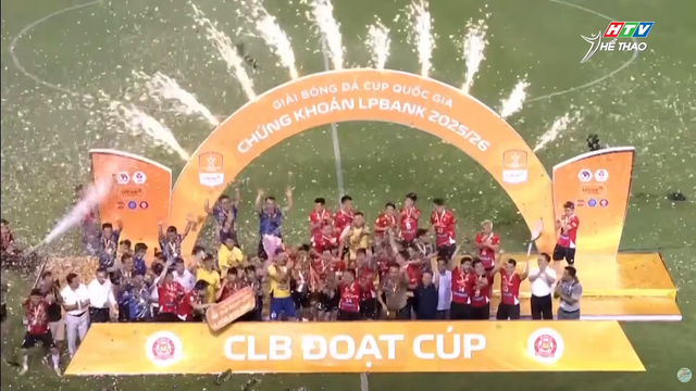 Công an TP. Hồ Chí Minh đánh bại Ninh Bình, vô địch Cúp Quốc gia- Ảnh 3. Công an TP. Hồ Chí Minh đánh bại Ninh Bình, vô địch Cúp Quốc gia- Ảnh 3.
