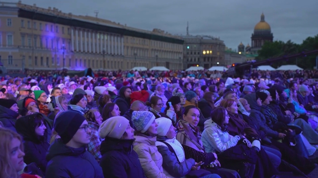 Nga: Hòa nhạc kỷ niệm 323 năm ngày thành lập thành phố Saint Petersburg - Ảnh 3.