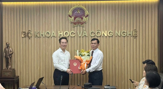 Bộ Khoa học và Công nghệ bổ nhiệm ông Huỳnh Văn Tùng giữ chức Trưởng Đại diện Văn phòng Bộ tại miền Nam - Ảnh 1.