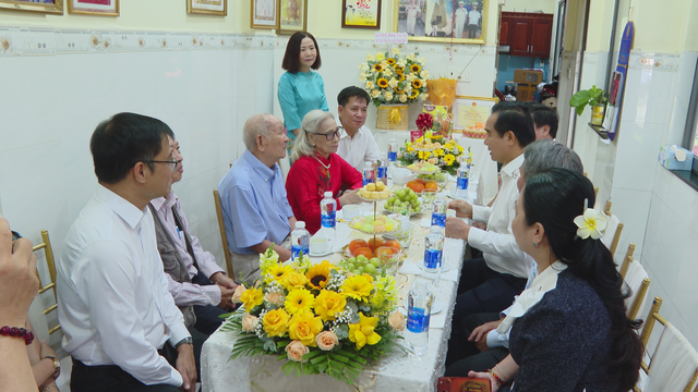 Thời sự HTV ngày 3/6/2026 | Lãnh đạo TP. Hồ Chí Minh thăm, chúc thọ người cao tuổi - Ảnh 1.