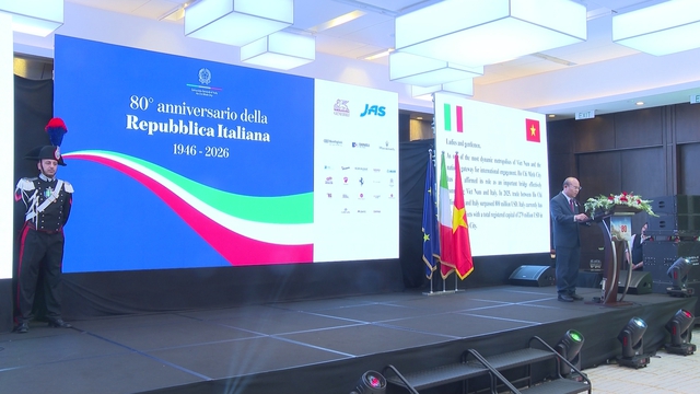 Lãnh đạo TP. Hồ Chí Minh dự lễ kỷ niệm 80 năm Quốc khánh Cộng hòa Italia - Ảnh 1.