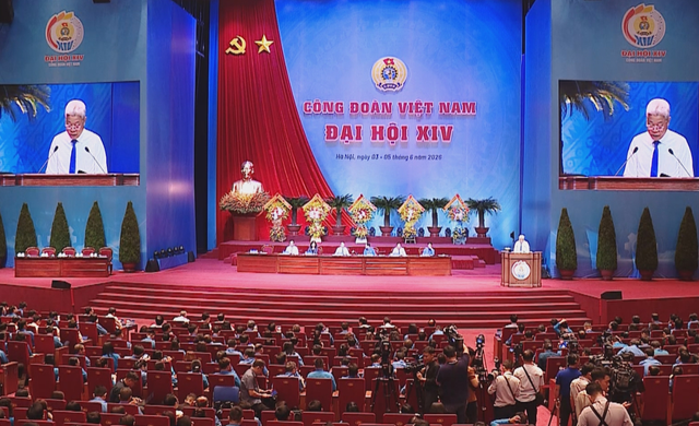 Nhiều đề xuất nâng cao đời sống người lao động tại phiên đối thoại với Thủ tướng - Ảnh 2.