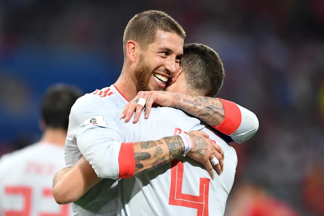 Những bàn thắng đáng nhớ nhất của Tây Ban Nha tại World Cup - Ảnh 4.