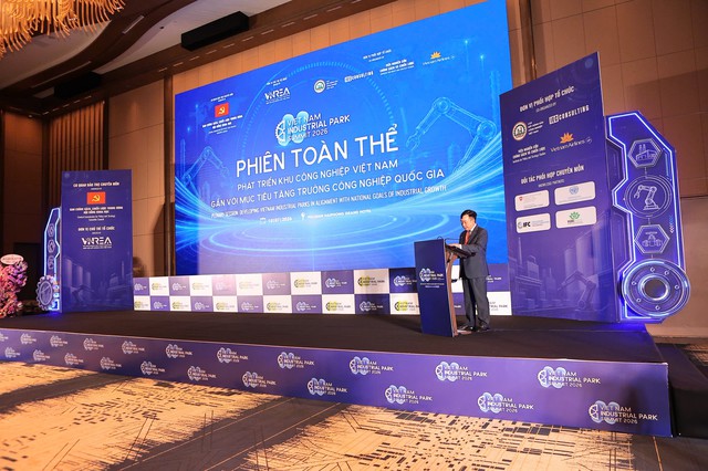 Việt Nam tìm động lực mới cho phát triển khu công nghiệp trong kỷ nguyên tăng trưởng xanh - Ảnh 4.