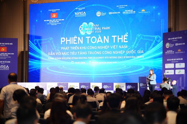 Việt Nam tìm động lực mới cho phát triển khu công nghiệp trong kỷ nguyên tăng trưởng xanh - Ảnh 3.