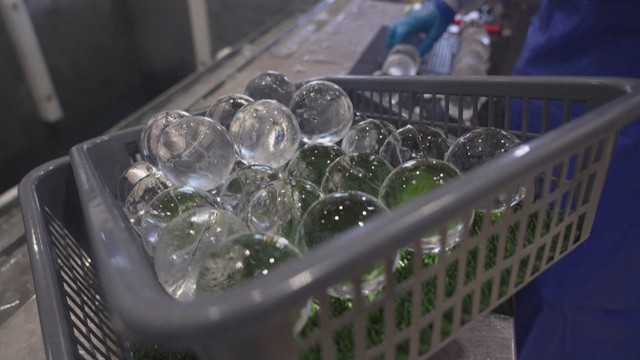 Nhật Bản: Khai thác giá trị từ đá lạnh dành cho đồ uống xa xỉ - Ảnh 3.