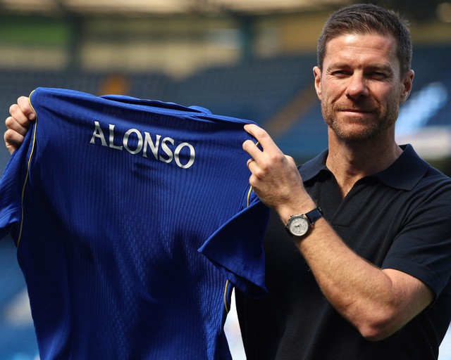 Xabi Alonso ra mắt Chelsea- Ảnh 1.