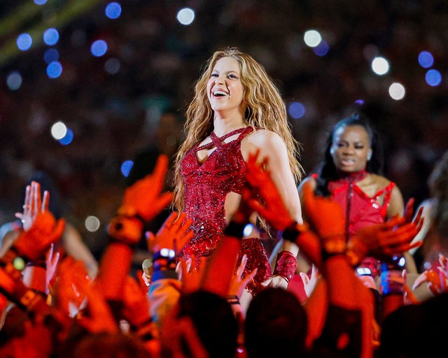 20 ca khúc hay nhất của Shakira: Từ "Hips Don't Lie" đến "She Wolf" - Ảnh 3.