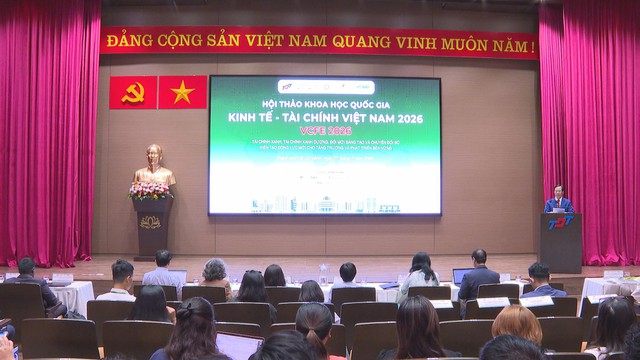 Thời sự trưa HTV ngày 18/7/2026 | Hội thảo khoa học quốc gia "Kinh tế - Tài chính Việt Nam 2026" - Ảnh 1.
