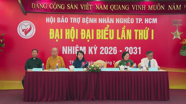 35 Ủy viên trúng cử Ban Chấp hành Hội Bảo trợ Bệnh nhân nghèo TP. Hồ Chí Minh - Ảnh 1.