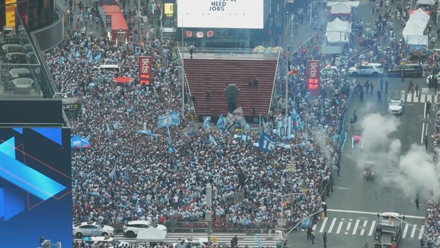 New York rực sắc cờ Argentina trước trận chung kết World Cup 2026- Ảnh 1.