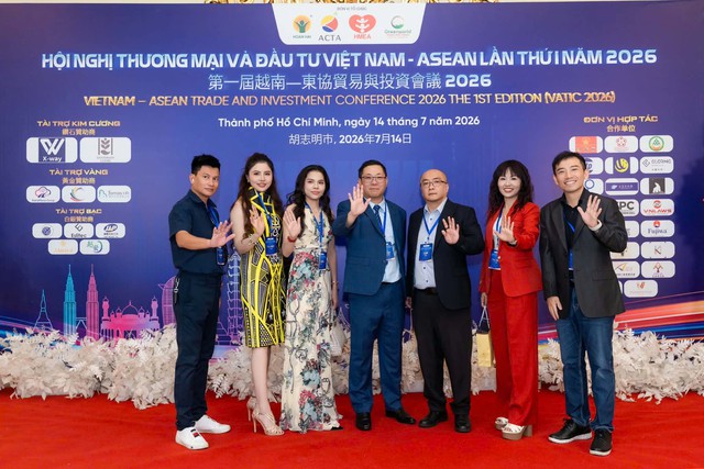 Chuyển đổi số ngành sản xuất: Gỡ "điểm nghẽn" kết nối giữa hệ thống quản lý và dây chuyền nhà máy - Ảnh 2.