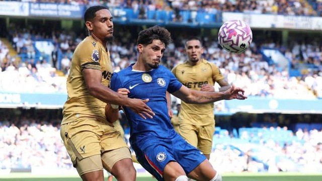 Chelsea càn quét TTCN, tân binh thứ 6 cập bến - Ảnh 1.