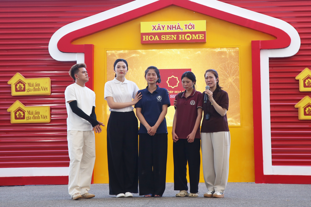 Mái ấm gia đình Việt: Chị gái gác lại giấc mơ đại học để nuôi em đến trường - Ảnh 11.