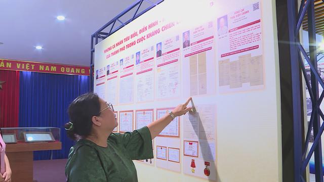 Triển lãm Hồ sơ khen thưởng kháng chiến chống Pháp: Tri ân và kết nối ký ức - Ảnh 4.