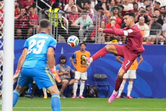 Ronaldo nói lời tạm biệt World Cup 2026: "Tôi đã cống hiến tất cả"- Ảnh 3.