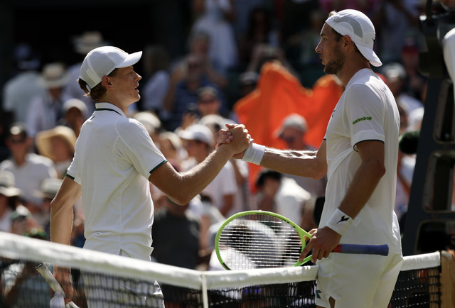 Gauff và Zverev lập cột mốc mới tại Wimbledon, Osaka dừng bước- Ảnh 5.