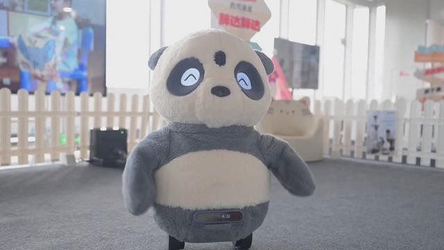 Robot biết tự an ủi con người - Ảnh 1.