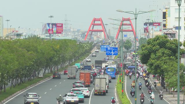 TP. Hồ Chí Minh dự kiến thí điểm làn đường ưu tiền dành riêng cho xe buýt - Ảnh 1.