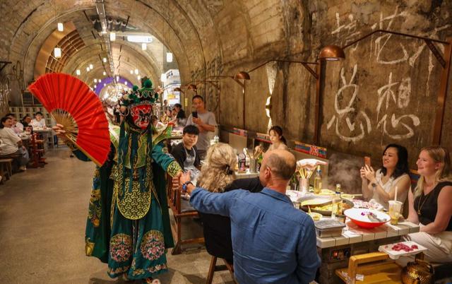 "China Cool" thu hút du khách quốc tế bằng những trải nghiệm đa dạng- Ảnh 4.