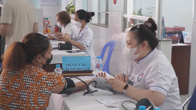 TP. Hồ Chí Minh thí điểm trạm y tế xã, phường trực thuộc bệnh viện tuyến cuối - Ảnh 4.