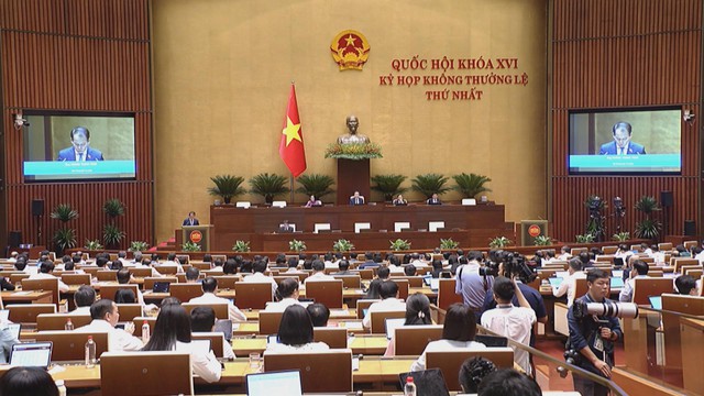 Thời sự HTV ngày 24/8/2026 | Quốc hội chính thức thông qua Luật Phát triển đô thị - Ảnh 1.