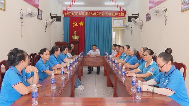 Tận tụy vì dân, vững lòng với Đảng - Ảnh 2.