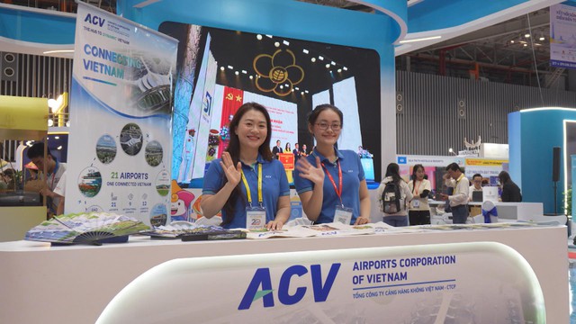Thời sự trưa HTV ngày 30/8/2026 | Phường Xuân Hòa tổ chức lễ kỷ niệm Quốc khánh 2/9 và trao Huy hiệu Đảng đợt 2/9/2026- Ảnh 5.