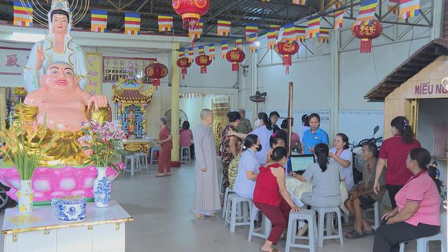 Đưa dịch vụ y tế đến tận nơi cho người cao tuổi- Ảnh 1.
