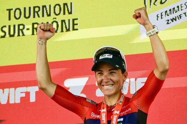 Kim Le Court Pienaar thắng chặng 6 Tour de France nữ- Ảnh 1.