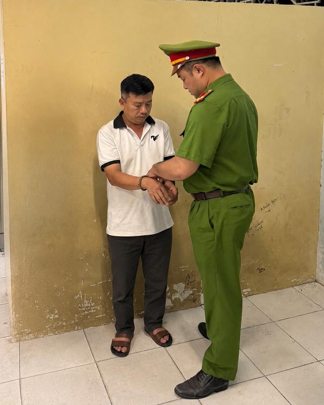 Lợi dụng mác Trưởng Ban quản lý, lừa bán căn hộ tái định cư chiếm đoạt 2,1 tỷ đồng - Ảnh 2.