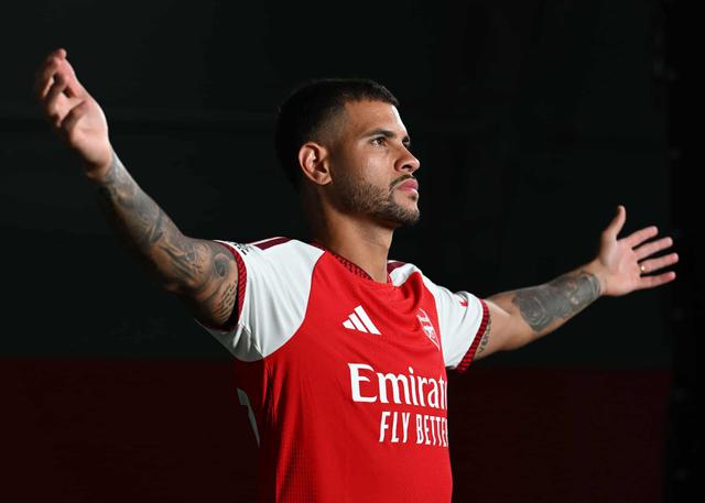 Bruno Guimarães gia nhập Arsenal với giá 75 triệu bảng- Ảnh 1.