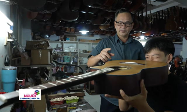 Người chung quanh ta | Tập 46: Ba thế hệ giữ nghề làm đàn guitar- Ảnh 1.