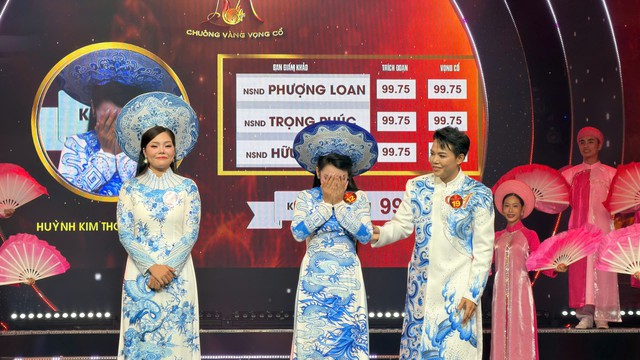 Vỡ òa cảm xúc của Top 3 "Chuông vàng Vọng cổ 2026" sau đêm chung kết - Ảnh 1.