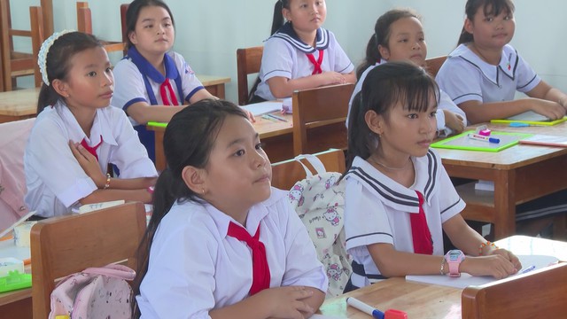 Thời sự trưa HTV ngày 5/9/2026 | Đồng chí Nguyễn Văn Thọ dự lễ khai giảng tại Trường THCS Nguyễn Công Trứ - Ảnh 2.