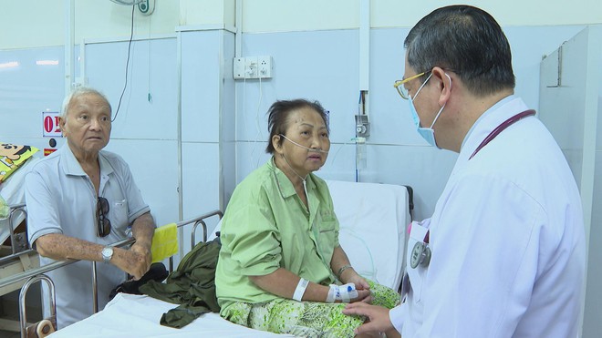 Nhu cầu chăm sóc y tế cho người cao tuổi ngày càng cấp thiết - Ảnh 2.