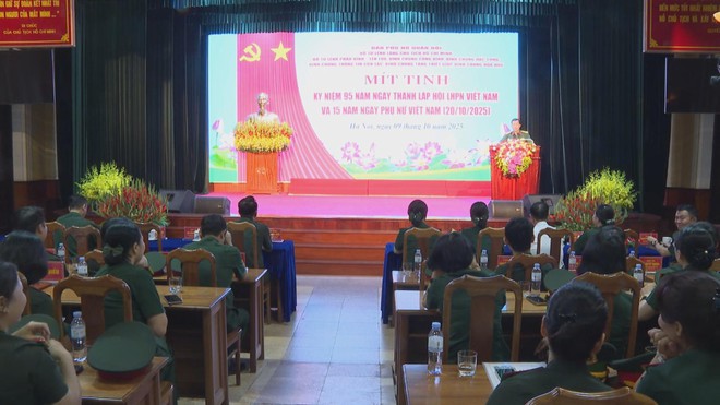 Bộ Tư lệnh Lăng Chủ tịch Hồ Chí Minh kỷ niệm 95 năm Ngày thành lập Hội Liên hiệp Phụ nữ Việt Nam - Ảnh 3.