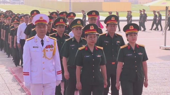 Bộ Tư lệnh Lăng Chủ tịch Hồ Chí Minh kỷ niệm 95 năm Ngày thành lập Hội Liên hiệp Phụ nữ Việt Nam - Ảnh 8.