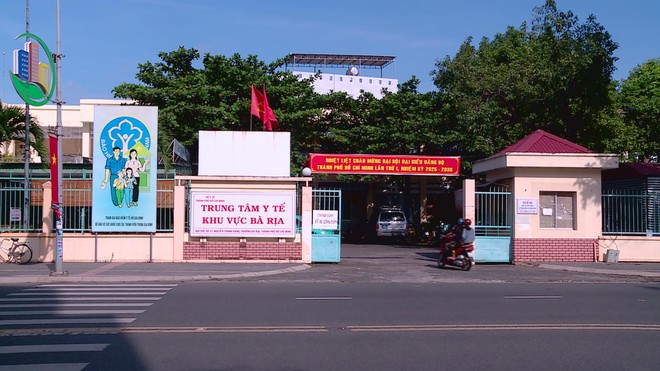 Ngành y tế TP. Hồ Chí Minh chuyển mình toàn diện, hướng đến trung tâm y tế hàng đầu khu vực - Ảnh 2.