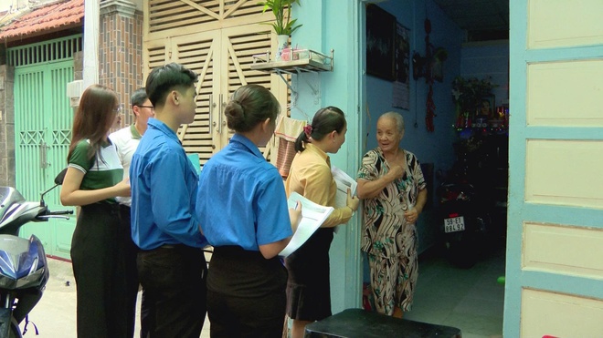 Phường Đức Nhuận phát động phong trào "Bình dân học vụ số" - Ảnh 2.