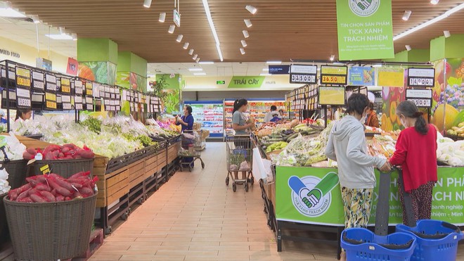 Khu vực dịch vụ của TP. Hồ Chí Minh tăng trưởng khởi sắc- Ảnh 3.