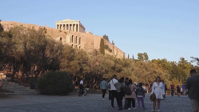Đền Parthenon khoe vẻ đẹp nguyên gốc sau thời gian trùng tu - Ảnh 2.