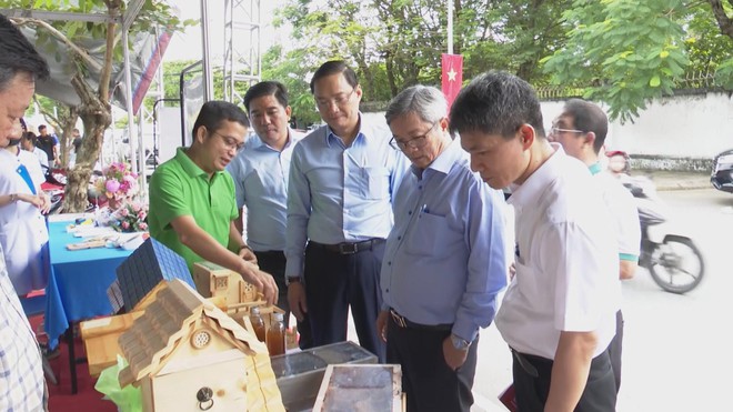 Xã Nhà Bè khai mạc Tuần lễ Văn hóa ẩm thực và mùa mua sắm 2025 - Ảnh 8.
