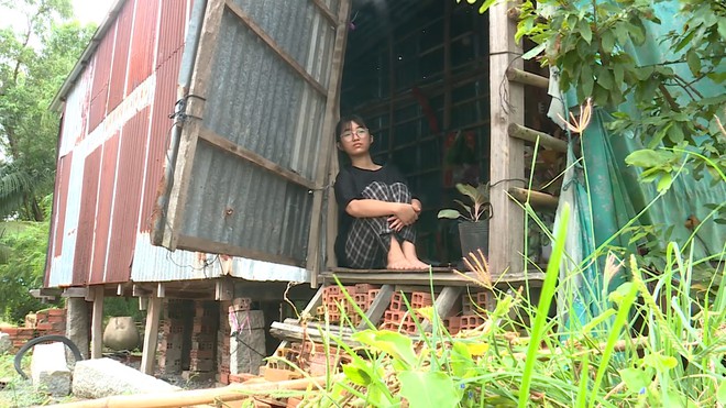 Phương Quyên: Mồ côi cha, mẹ bỏ đi, cô bé nương tựa bà nội già yếu - Ảnh 6.