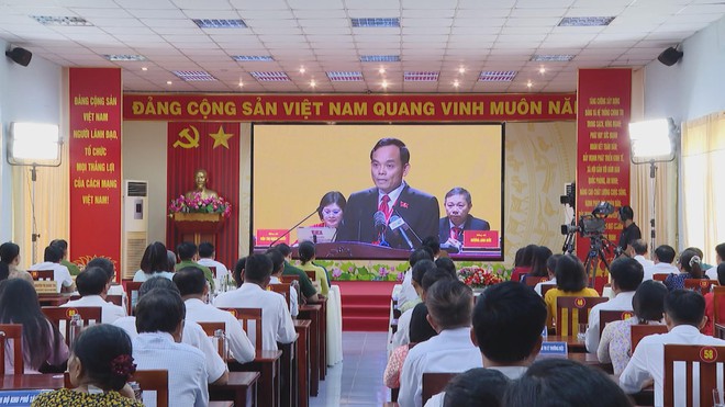 Nhân dân phường Tân Phước và đặc khu Côn Đảo gửi gắm niềm tin về Đại hội - Ảnh 1.