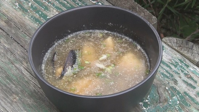 Nam Phi: Chế biến món ăn có hương vị mới lạ từ tảo bẹ - Ảnh 7.