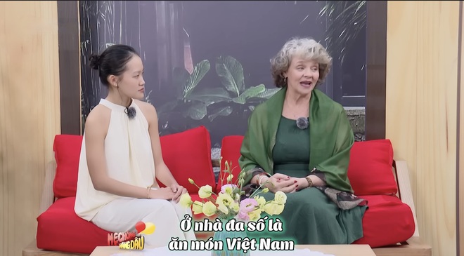 Mẹ chồng Mỹ "thuần Việt", nàng dâu Gen Z khuynh hướng quốc tế - Ảnh 2.